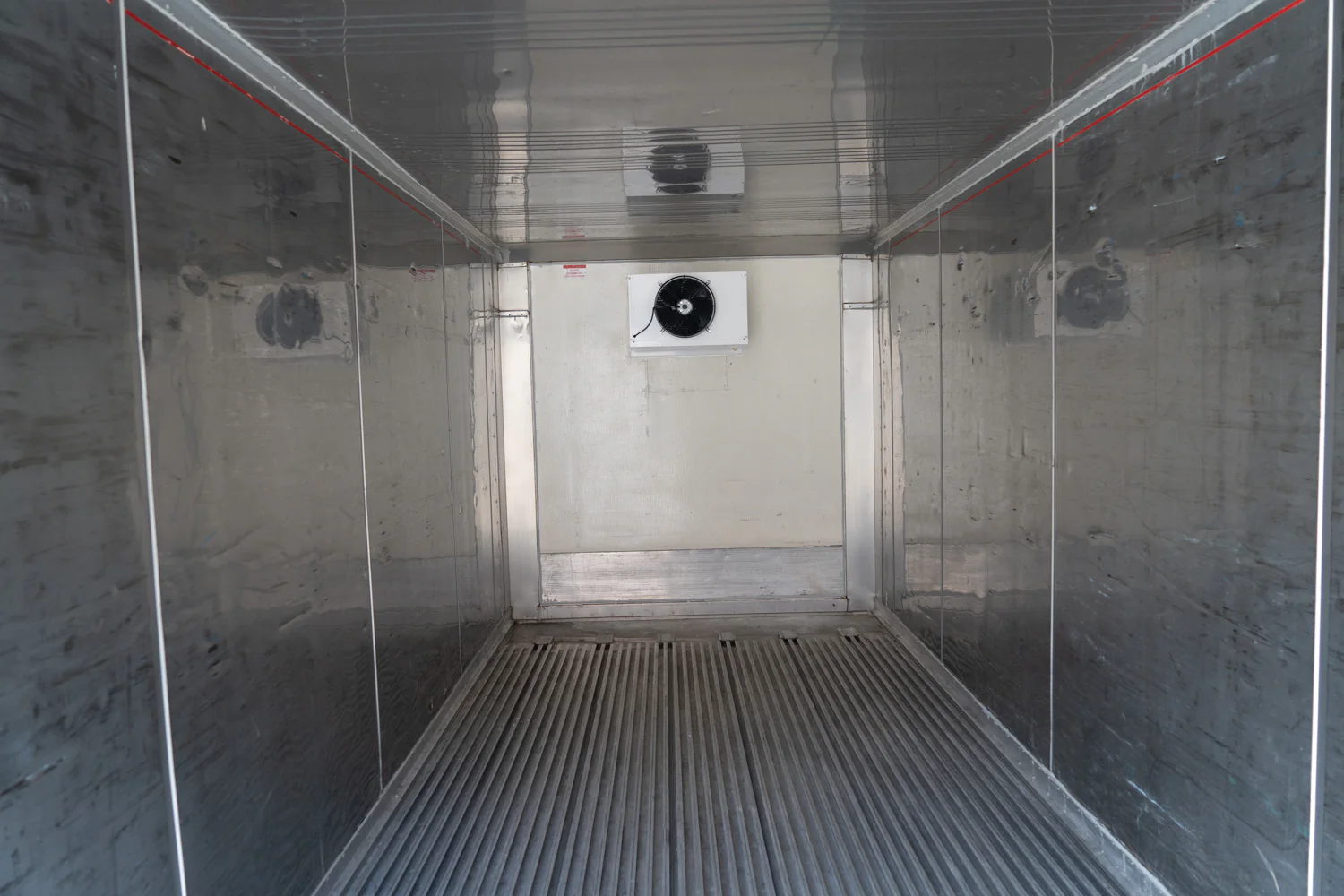 20' STD  Refrigerated Container Used Box - New Motor (Single Phase 3.5 HP Freezer) - Image 4